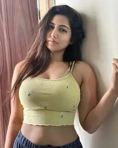 Escorts Omalur