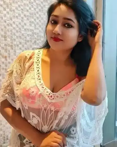 Escort Omalur